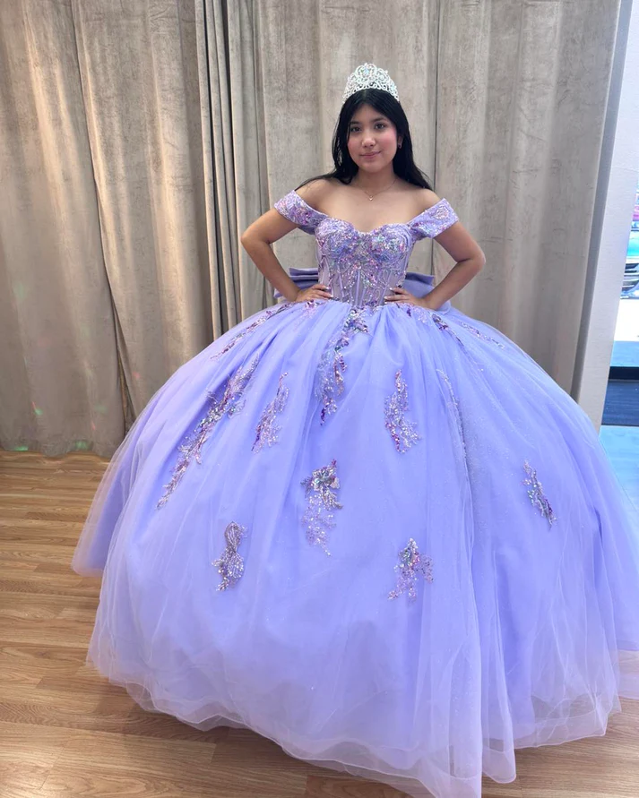 Off Shoulder Sleeveless Beaded Sequins Appliques Bow Knot Lilac Sweet 15 Quinceañera Dress