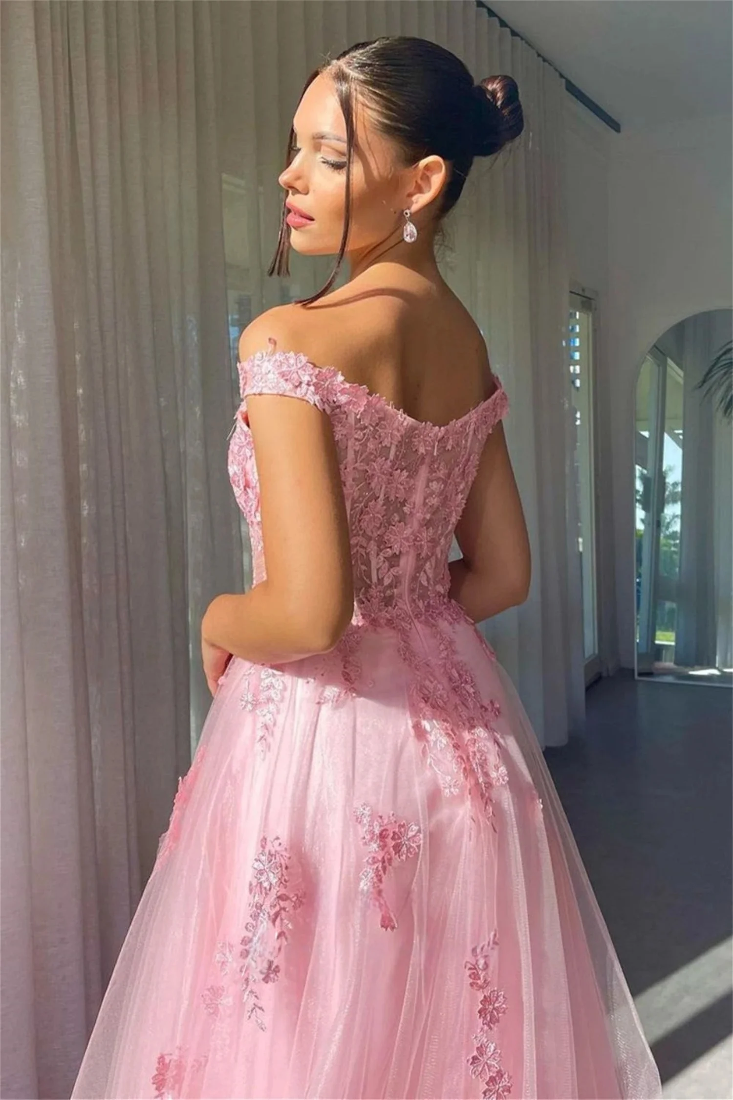 Pink Slit Long Sleeves Bespoke Occasion Gown Evening Dresses Prom Pastrol Unisex Jersey Retro Dubai Saudi Arabic Customized