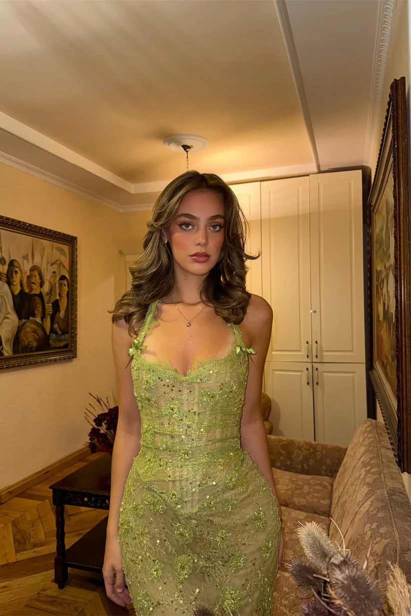 Romantic Green Sweetheart Halter Sleeveless Prom Dresses Mermaid Column With Appliques Beads