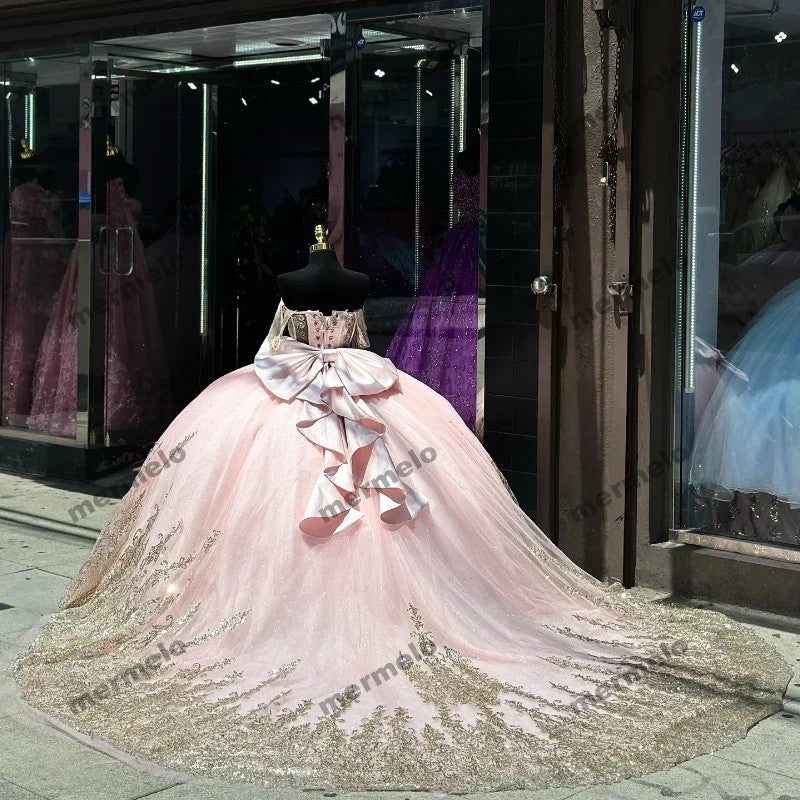 Pink Ball Gown Quinceanera Dresses Short Sleeves