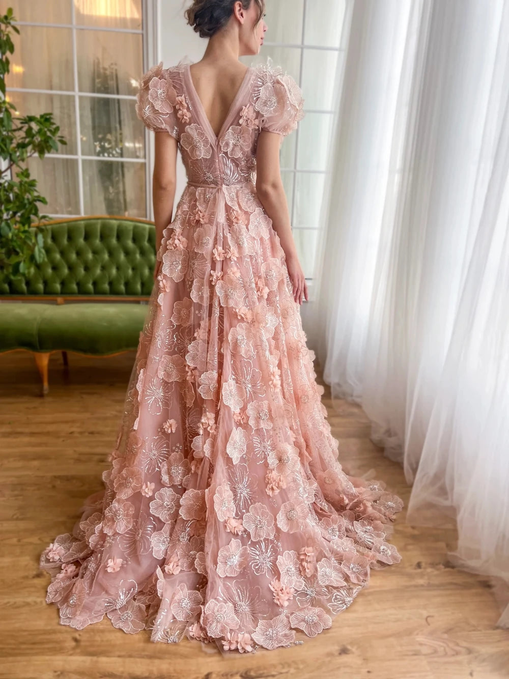 Rose Pink Lace 3D Flowers V Neck Prom Dress Pearls Evening Dresses Cocktail A-line Formal Events Customized Women Party Gown