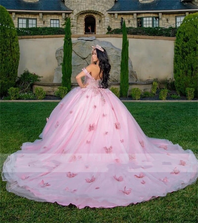 Lilac Princess Ball Gown Quinceanera Dresses Off Shoulder Butterfly Appliques Crystal Vestido De 15 Anos 16th Prom Evening