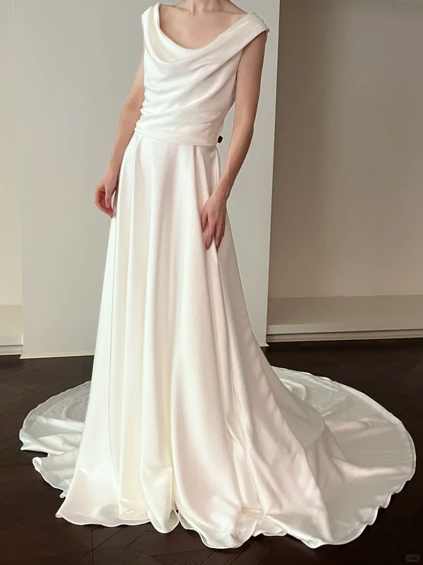 Simple A Line Round Neck White Satin Wedding Dress
