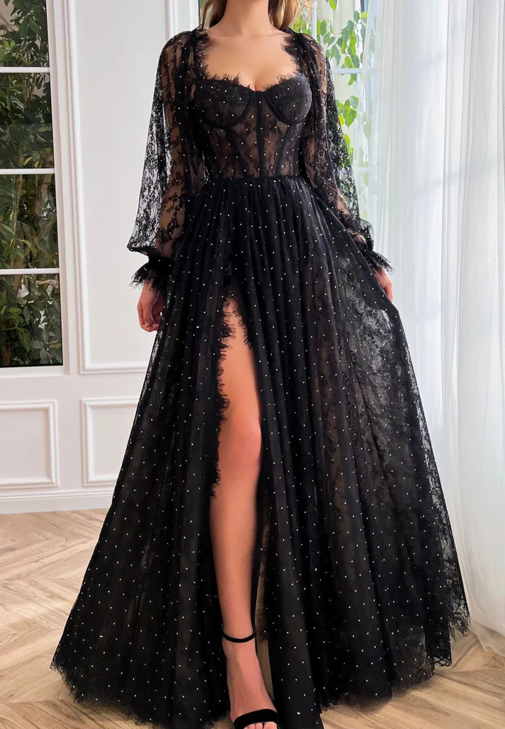 Sweetheart Long Sleeves Appliques Tulle A-Line Prom Dress
