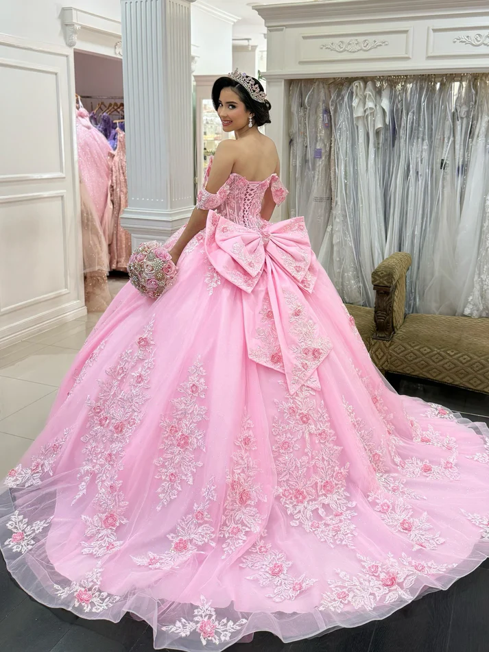 Tulle Lace Appliqued Sweet 16 Pink Quinceanera Dresses Off Shoulder Birthday Party Gowns