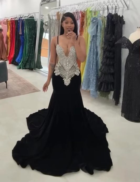 Black Crystal Mermaid Prom Dresses Long for Women 2025 V Neck Diamond Velvet Formal Evening Gowns Customized
