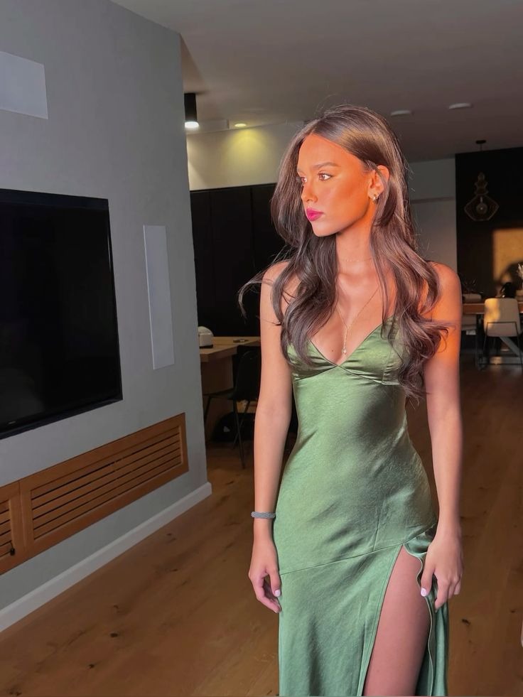 Green Sexy Spaghetti Straps Prom Dress Long Evening Dresses With Split